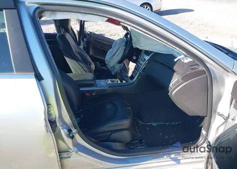 2012 Cadillac Cts Standard из США, поврежденный, VIN 1G6DC5E56C0135923